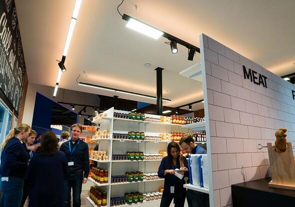  ???????Philips Lighting????EuroShop 2017?????????????